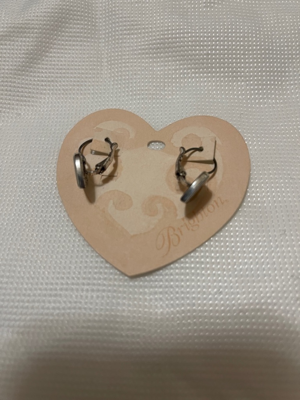 Brighton Picadilly heart earring excellent condition